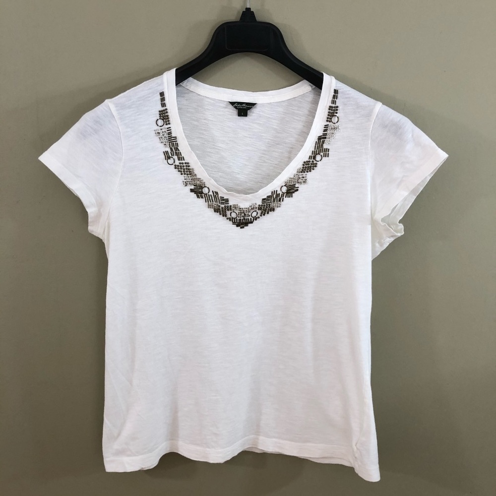 Cream T-Shirt w/Beaded Accents at V-Neckline - L